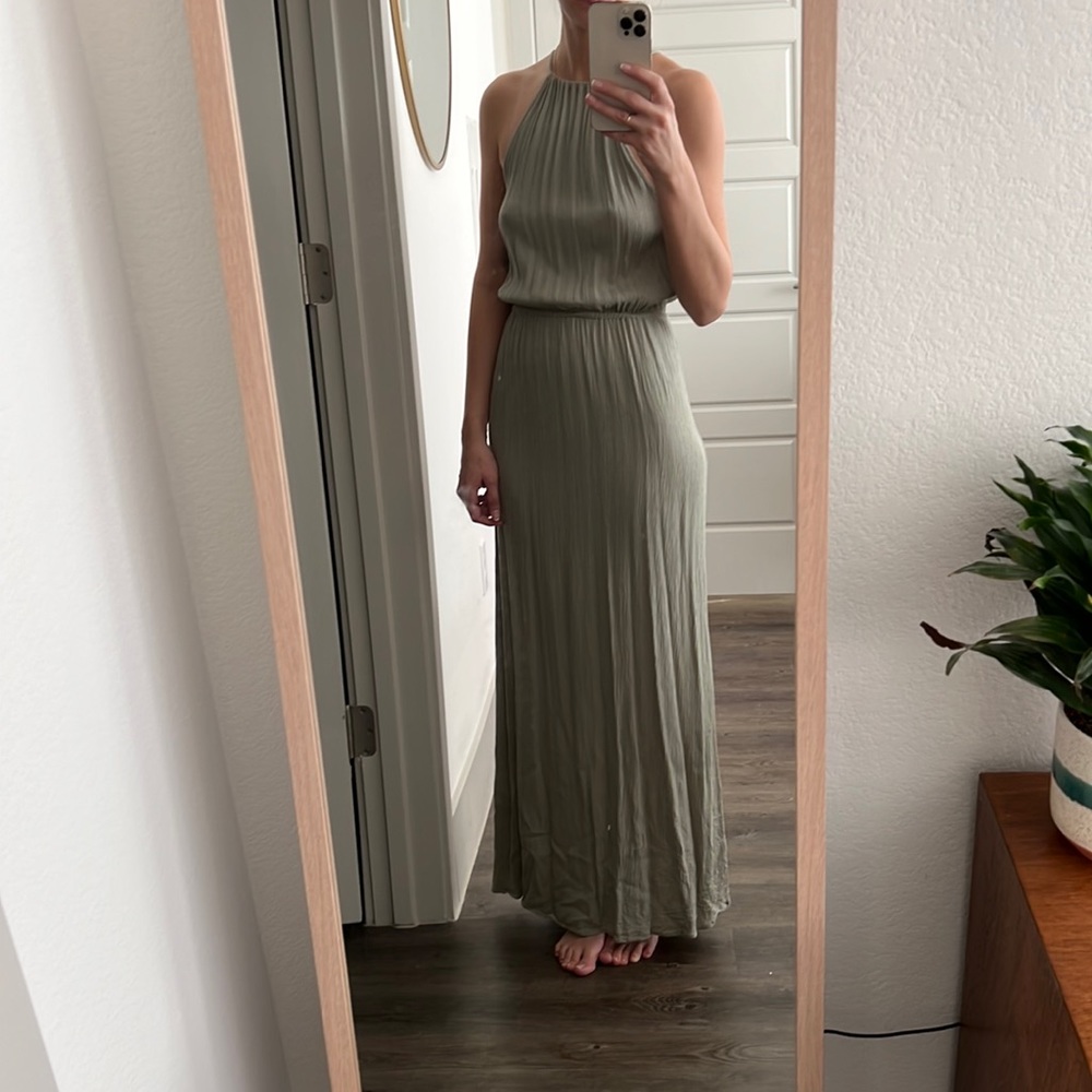 Long Light High neck Dress